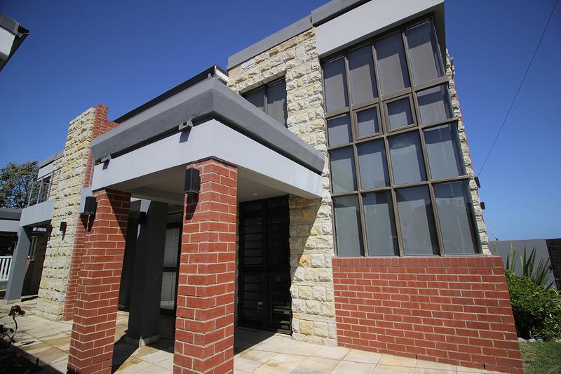 8 Bedroom Property for Sale in Reebok Western Cape